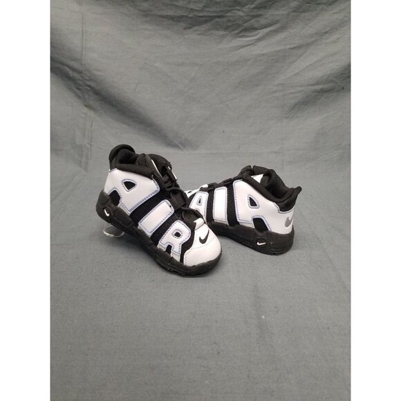 Nike Air More Up Tempo Lace Up Sneakers Black White Boys Size 8 NEW IN BOX!
